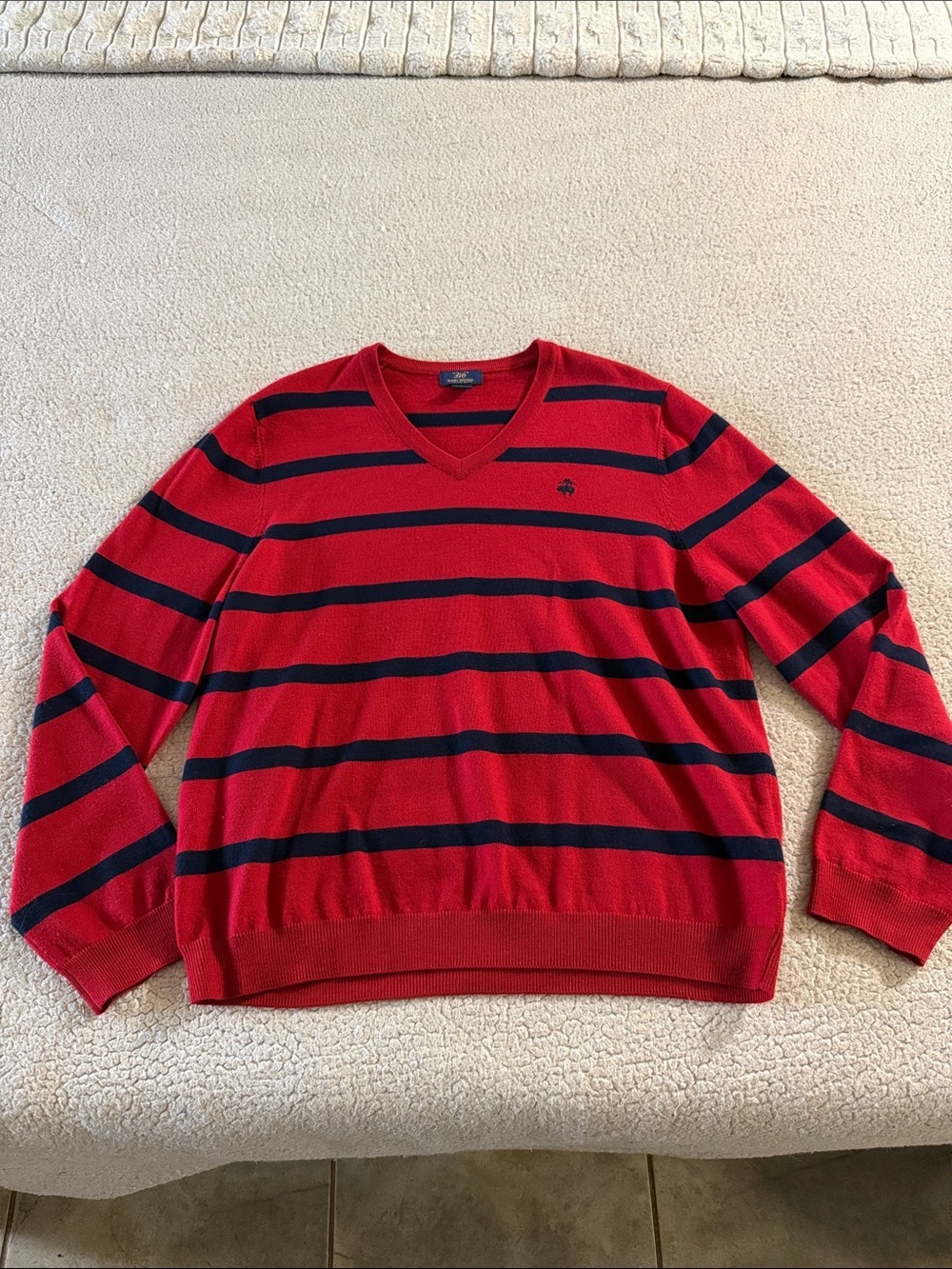 Brooks Brothers Red and Navy Striped V-Neck Sweater 100% Merino Wool Large